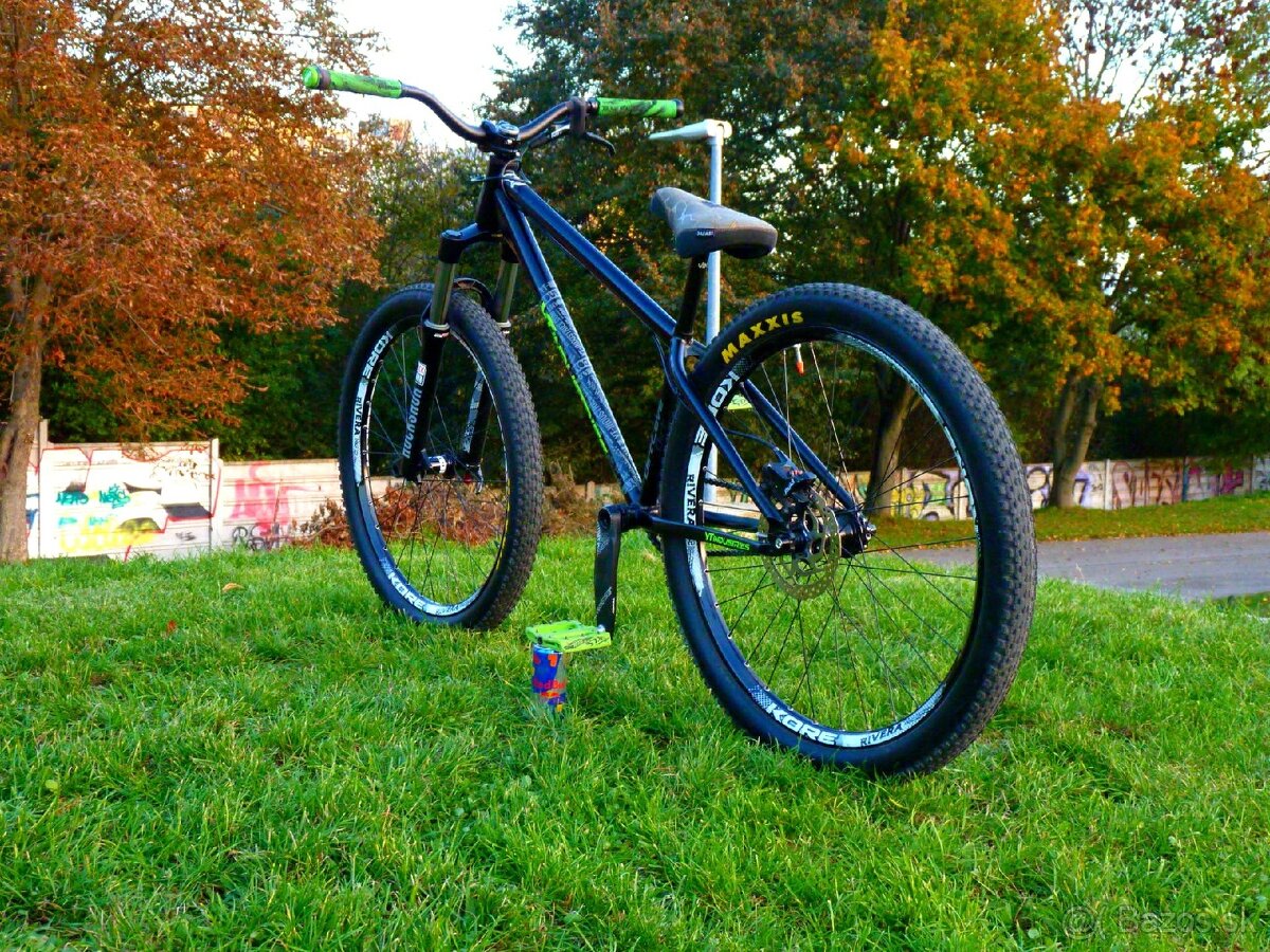 Yt industries dirt love - 3