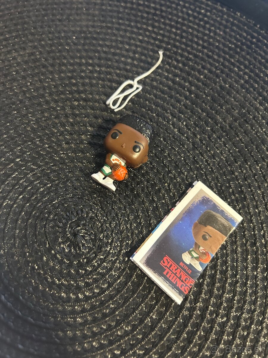 Stranger Things Kinder Joy - 3