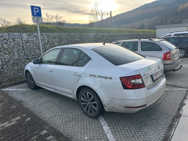 Škoda Octavia - 3