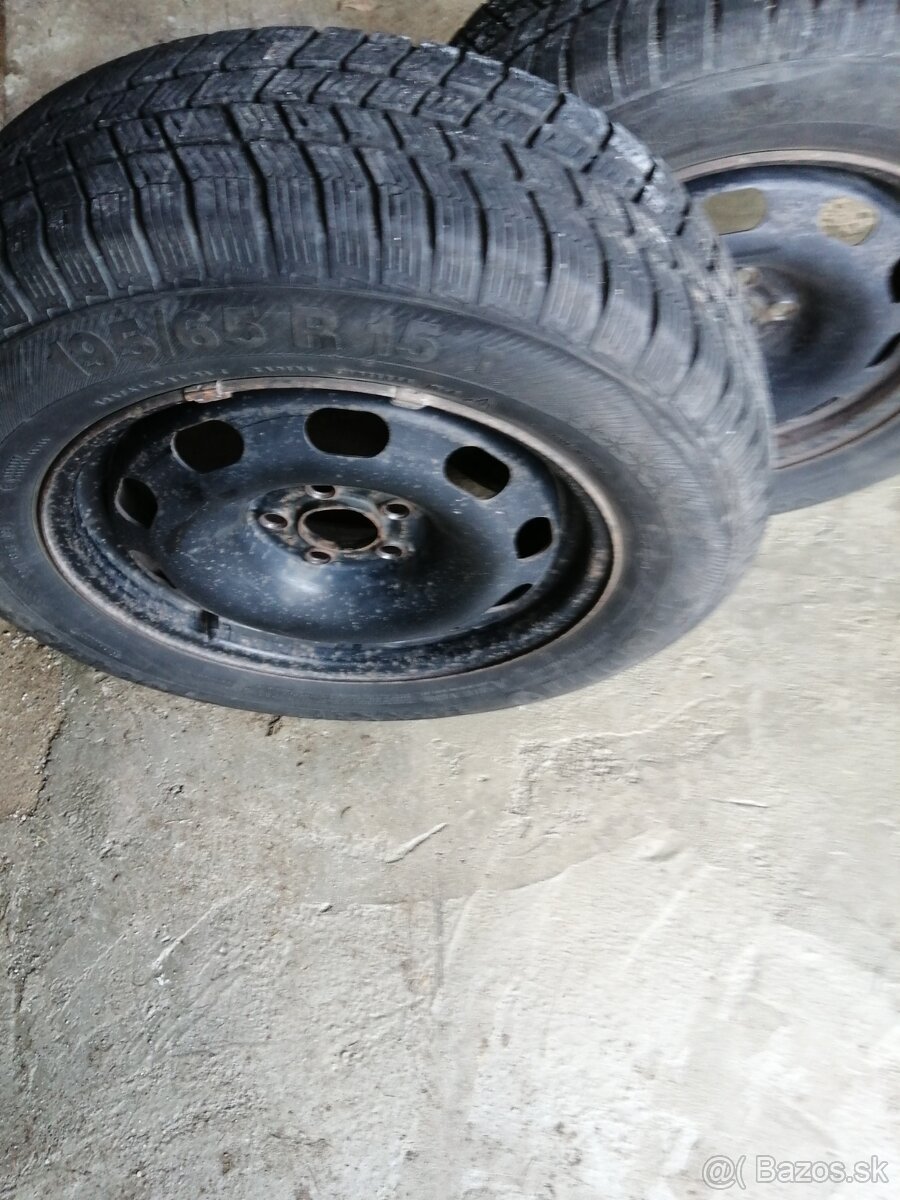 Predám zimné pneumatiky a disky - 3