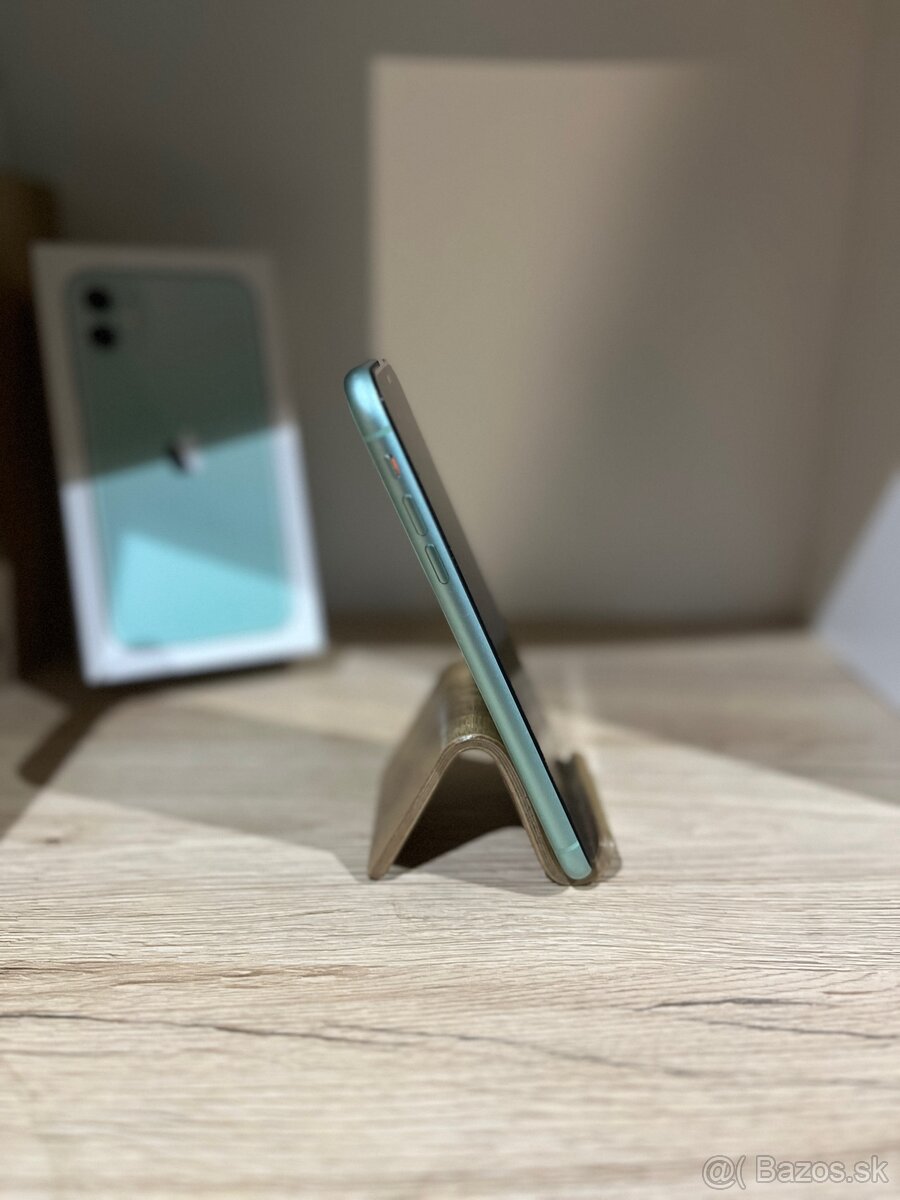  Apple iPhone 11 / 128gb - 3