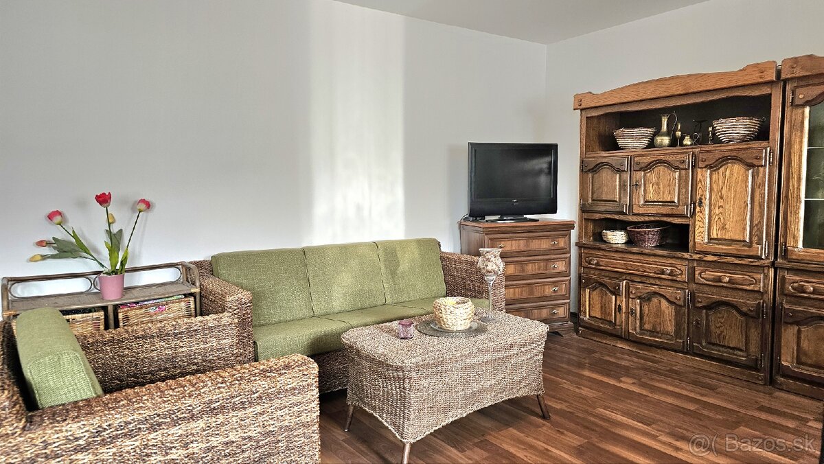 GALANTA, Na predaj 3 izbový byt, Mladežnícka štvrť, TERASA A - 3