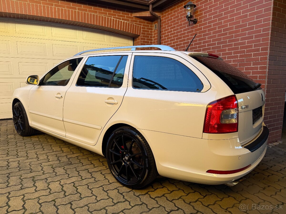 ŠKODA OCTAVIA 2 RS 2.0 TSI DSG 2012 - 3