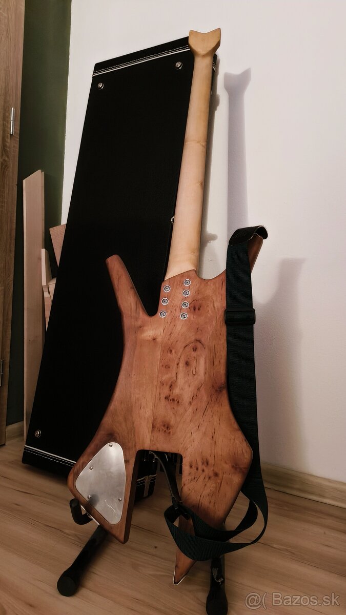 5 strunová fretless basa - 3