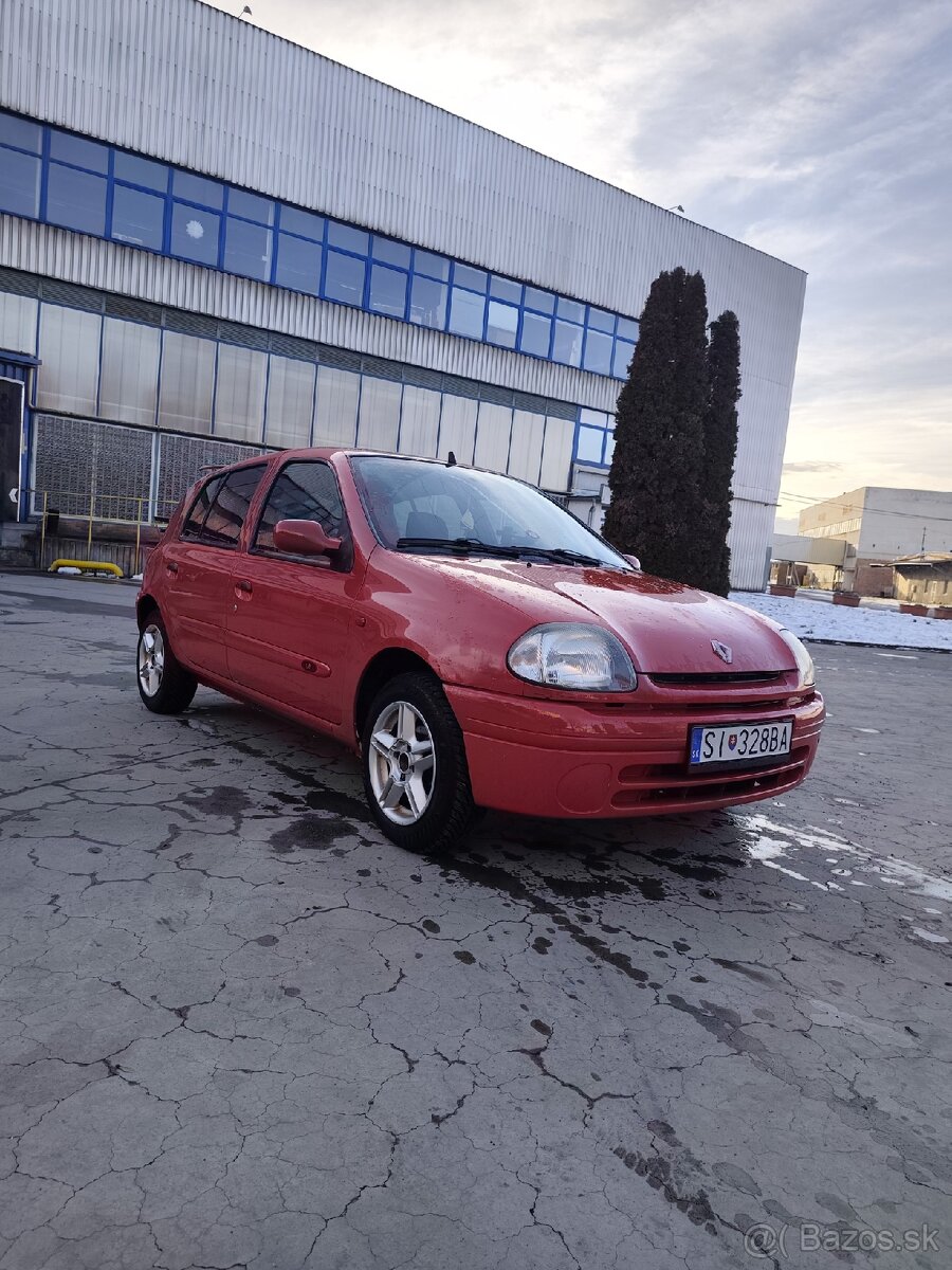 Renault Clio 2 - 3