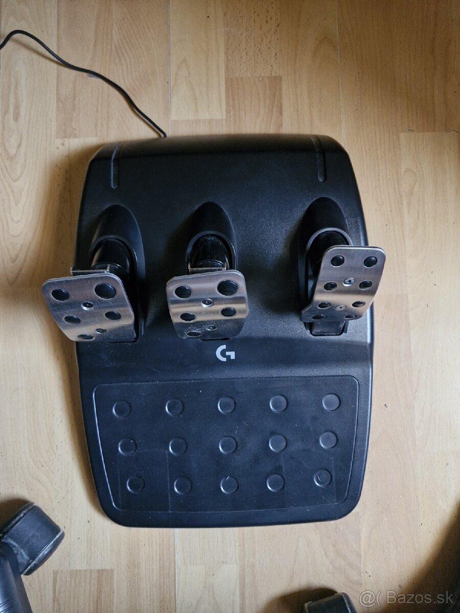 Logitech G923 - 3