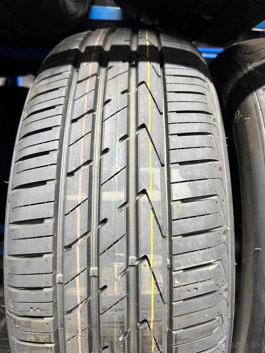 Letné pneumatiky hankook 215/65R17 - 3