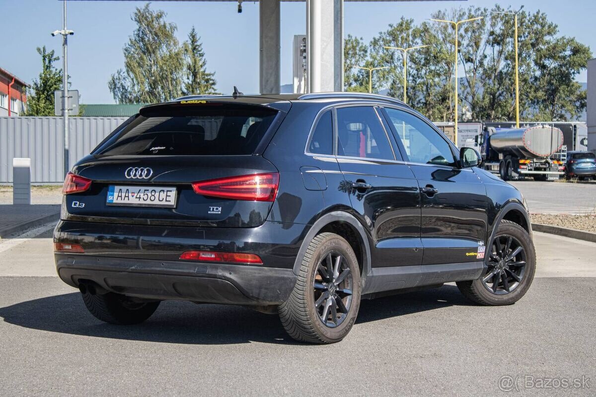 Audi Q3 2.0 TDi Quattro Manuál - 3