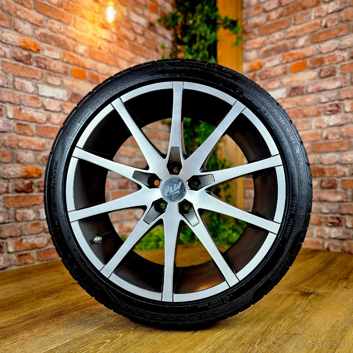 Alu R18 5x100 Subaru BRZ, Impreza,...+letné 225/40R18 - 3