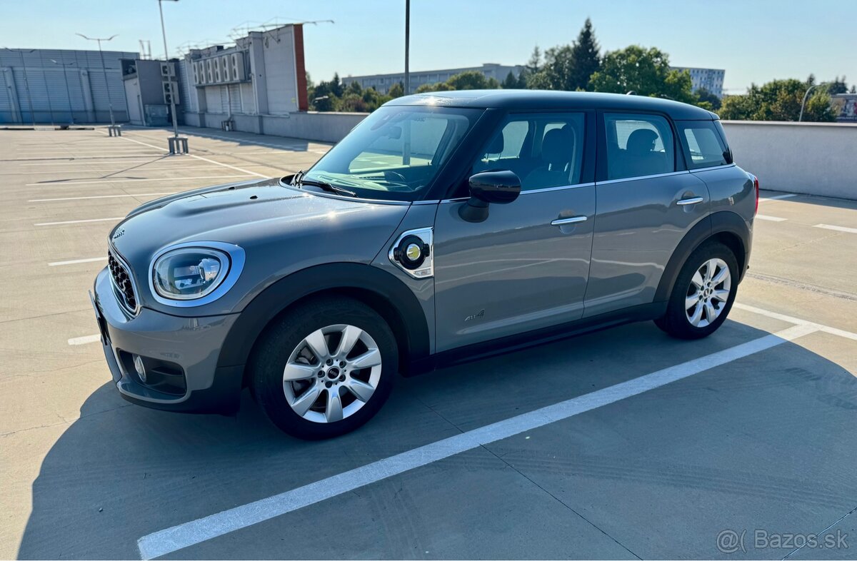 Mini Countryman Cooper SE ALL4 Plug-in Hybrid 4x4 - 3