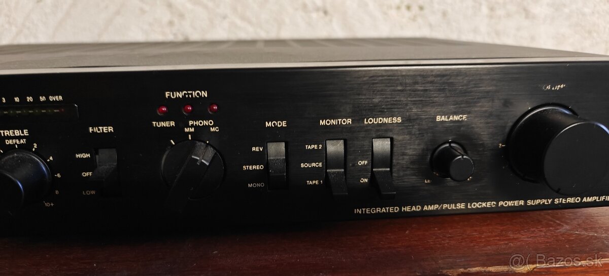 Wega zosilňovač - 3