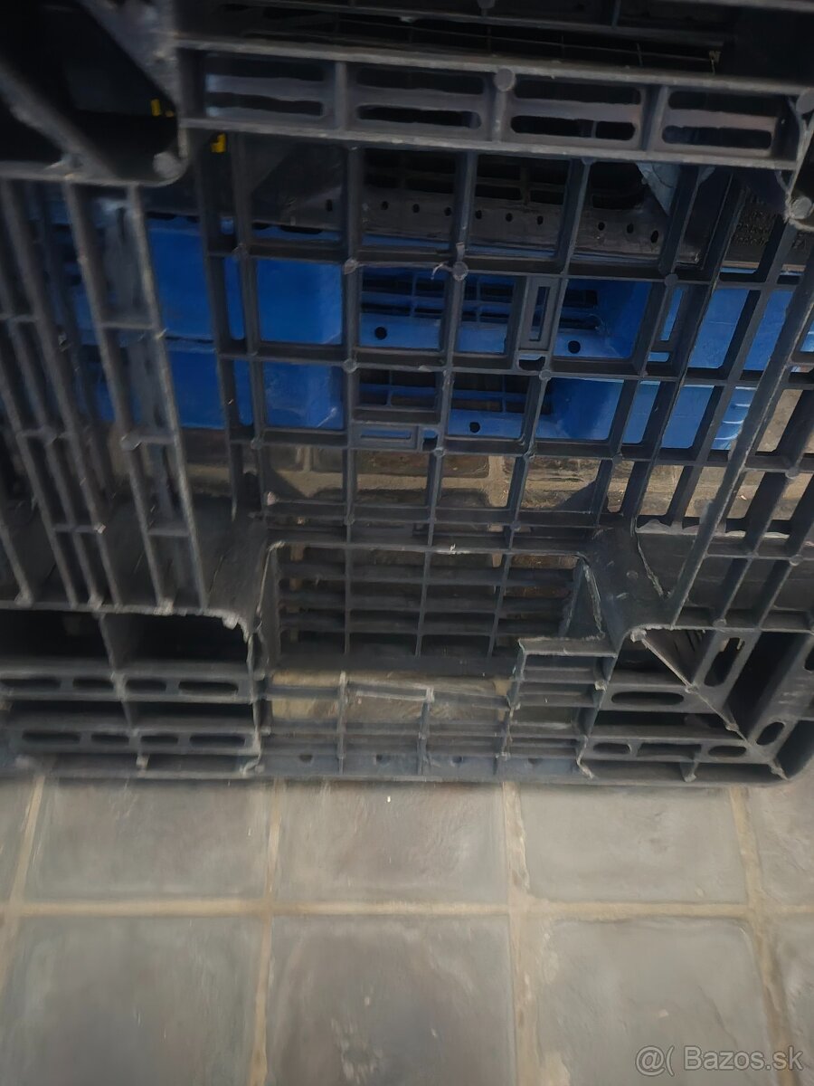Plastové palety - 3