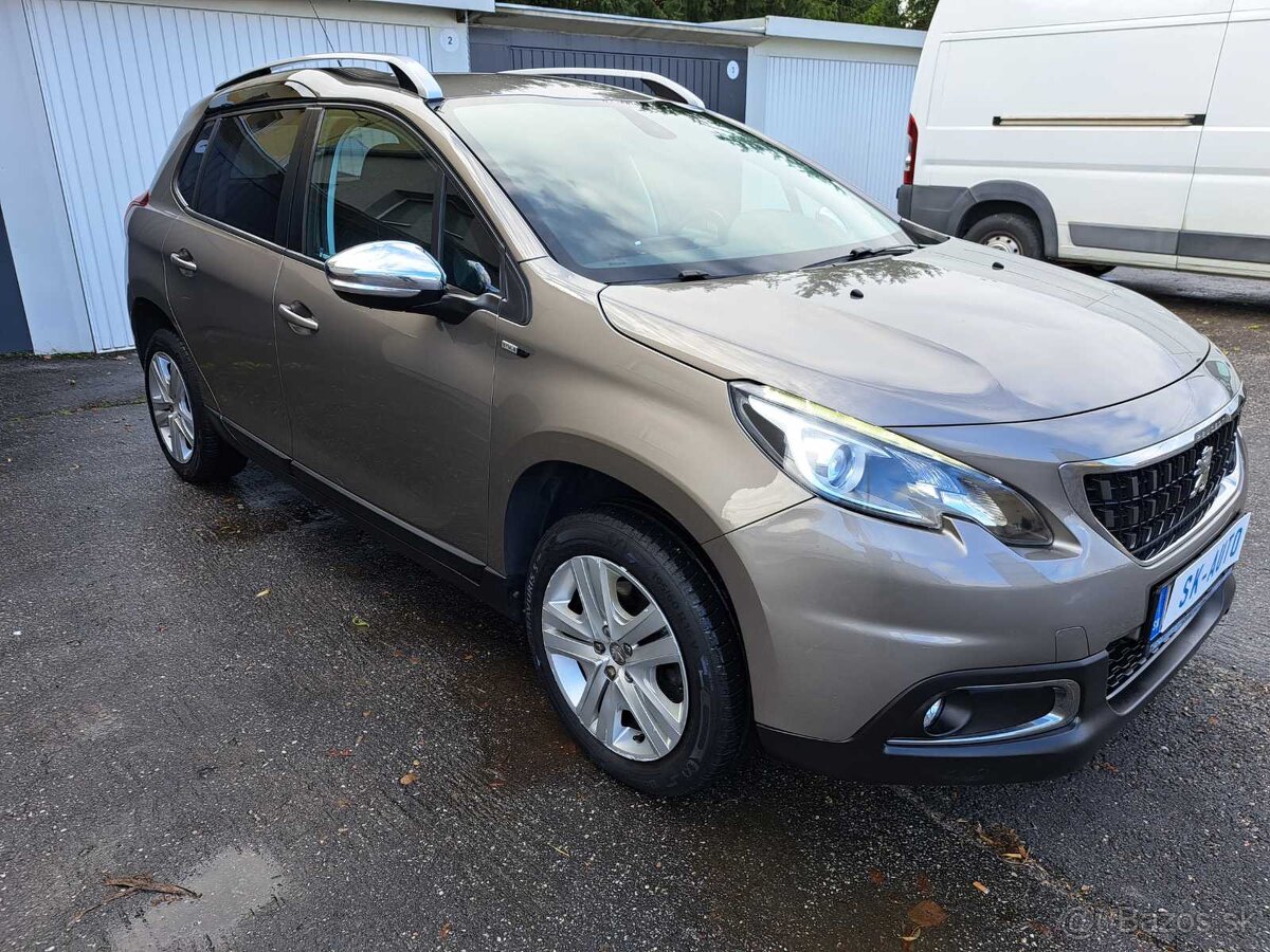Peugeot 2008 1.2 PureTech 110 SS Allure - 3