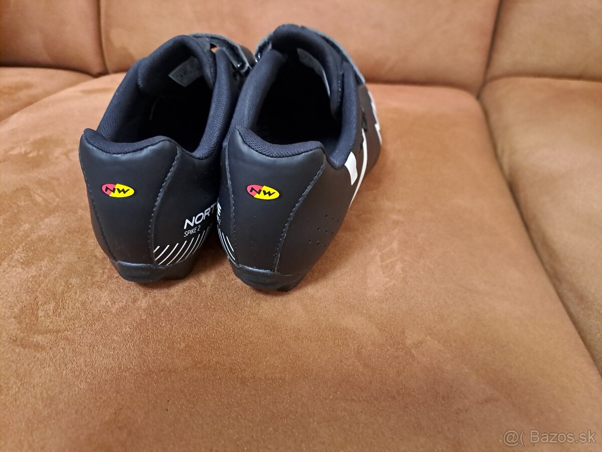 Cyklistické tretry - 3