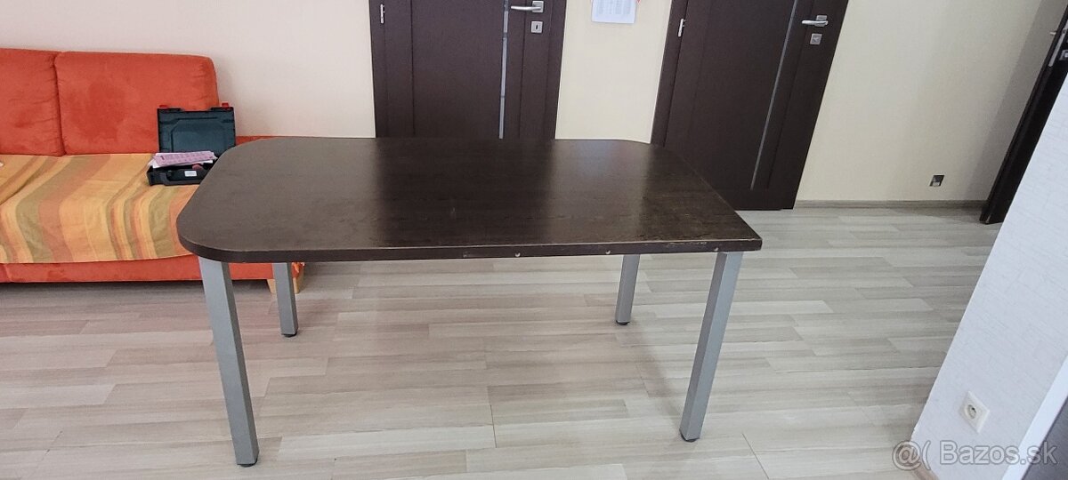 Kancelársky stôl - 3