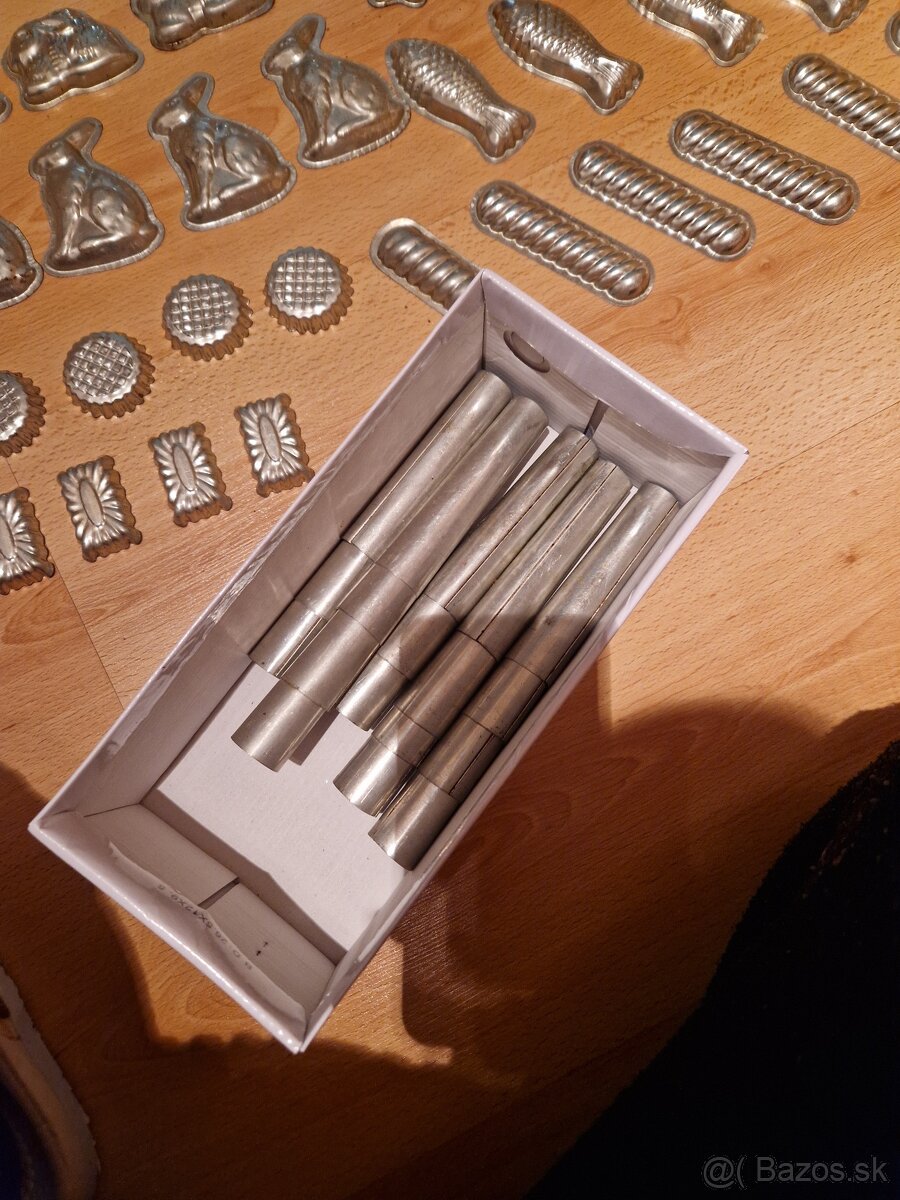 Retro formicky na pecenie, trubicky - 3