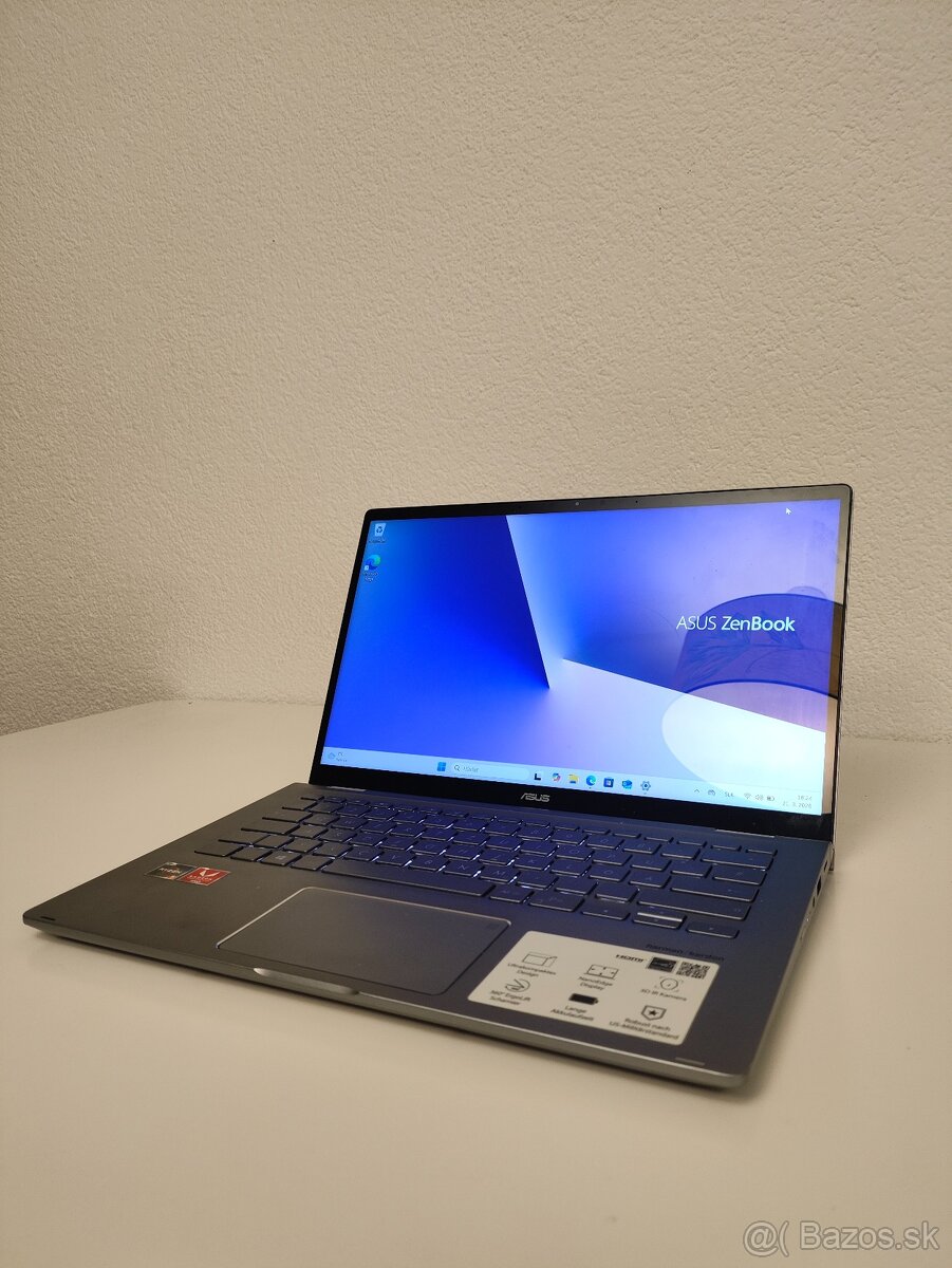 Asus Zenbook Flip | R5 • 8GB • 512GB SSD - 3