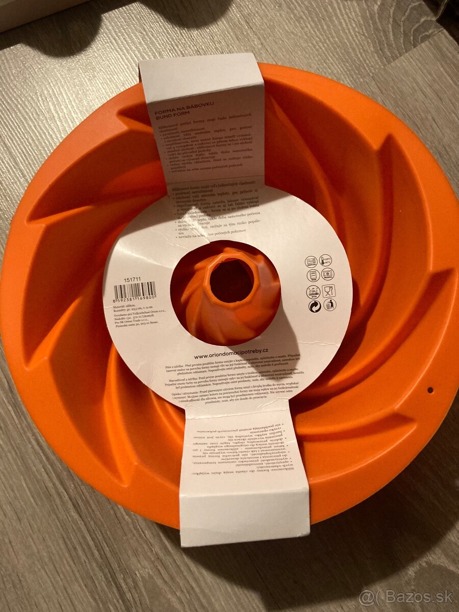 Silikónová forma na bábovku - 3