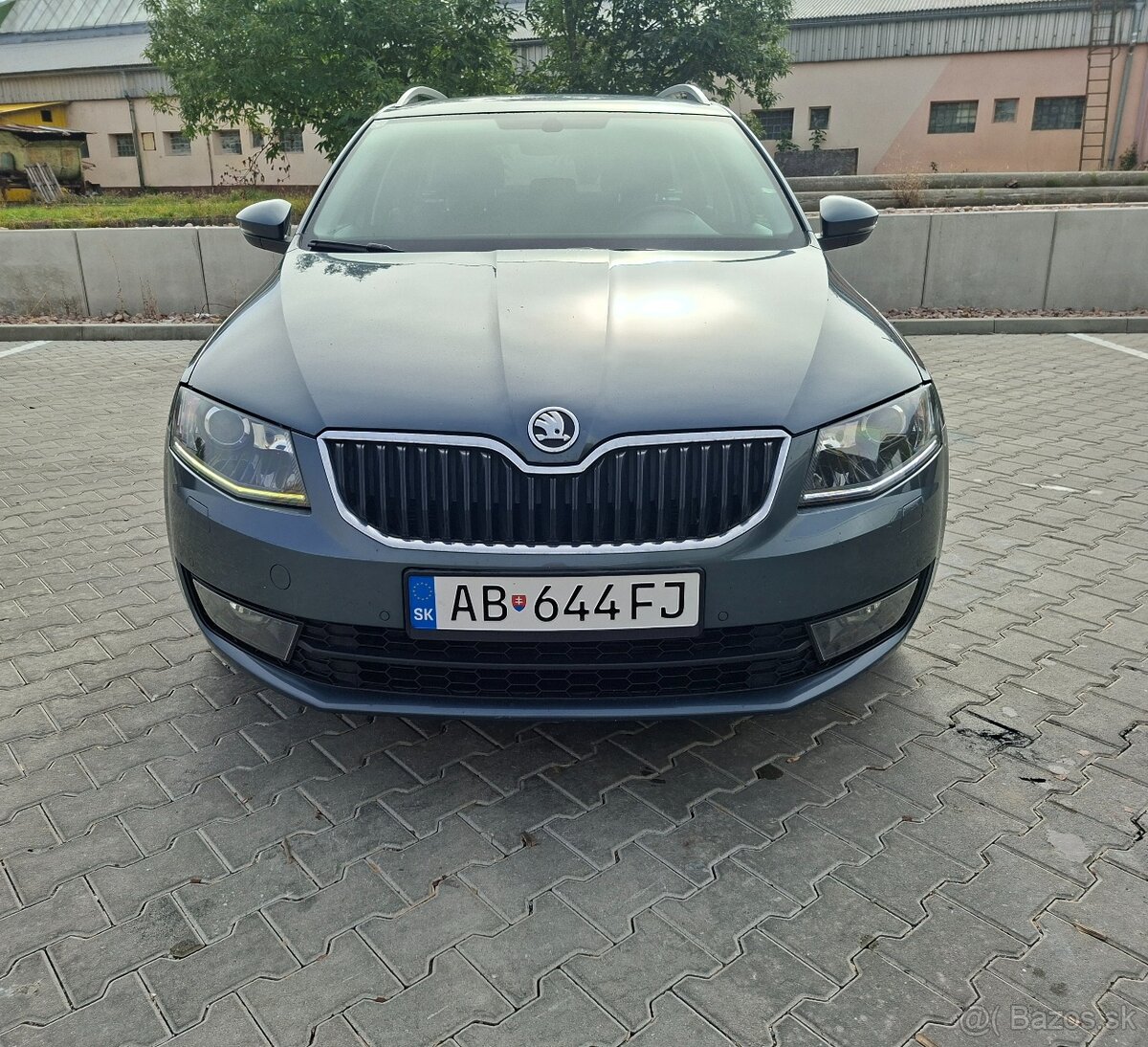 Škoda Octavia 3 2.0 TDI DSG JOY - 3