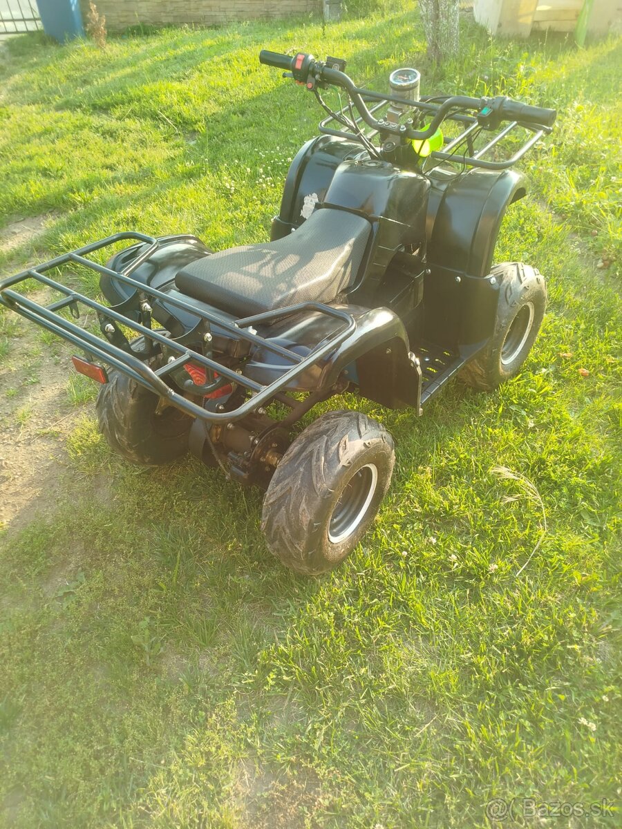 Štvorkolka 1200 w top stav ako nová