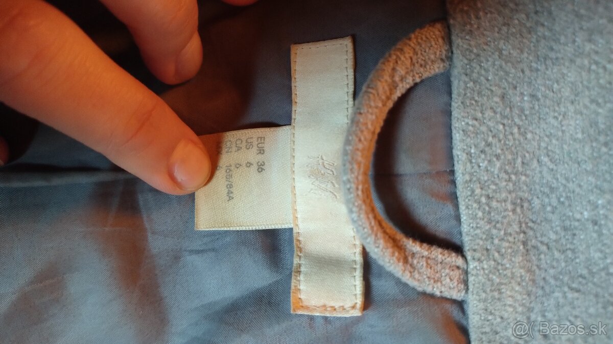 Elegantny sivy kabat - 3