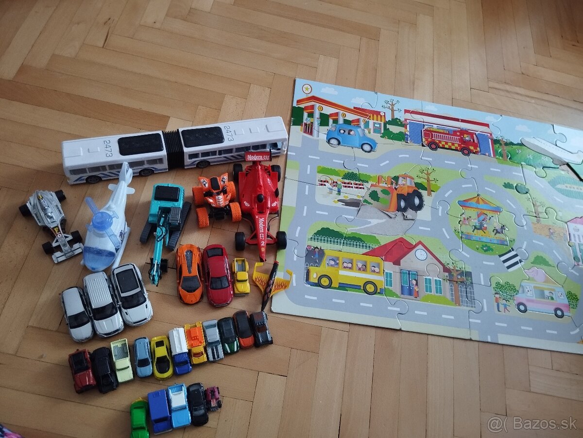 Puzzle autodráha+auticka - 3