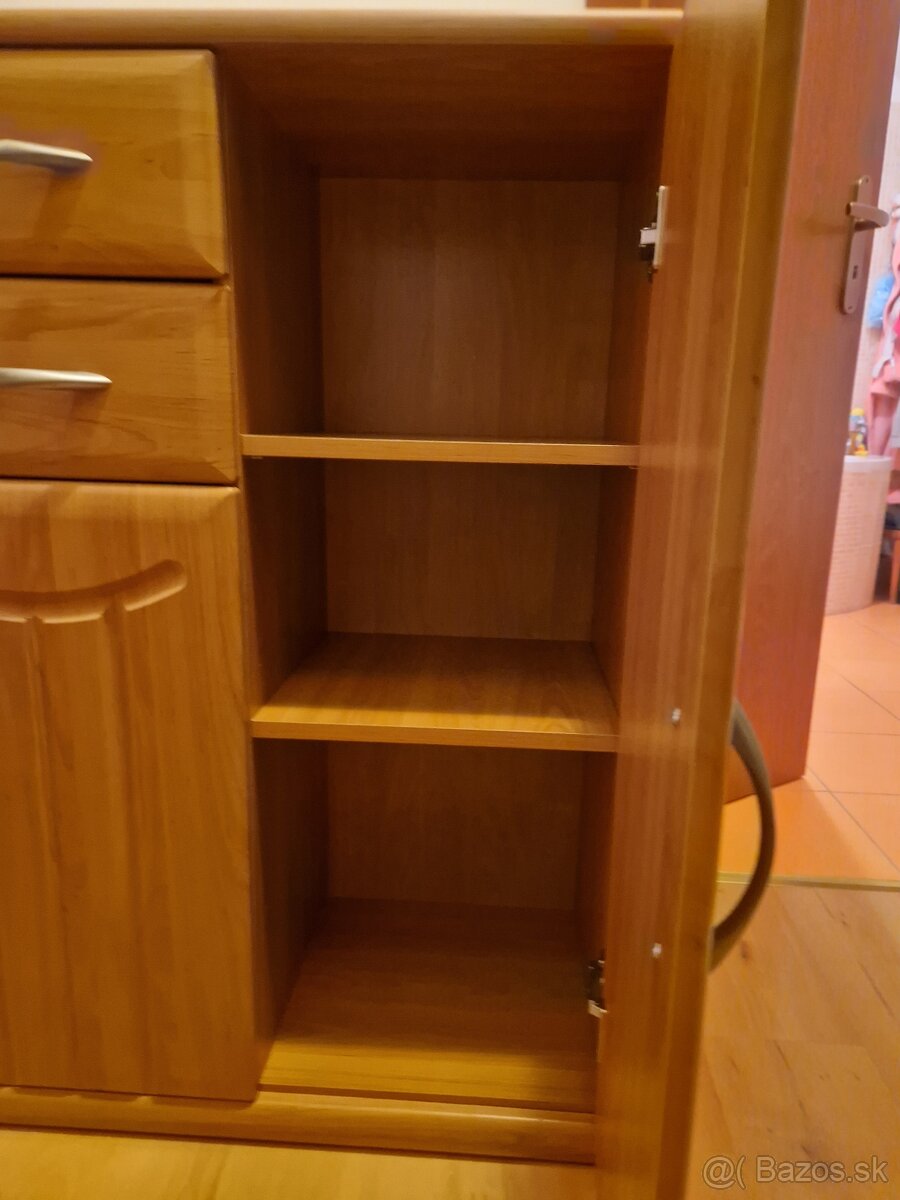 Predám komodu - 3