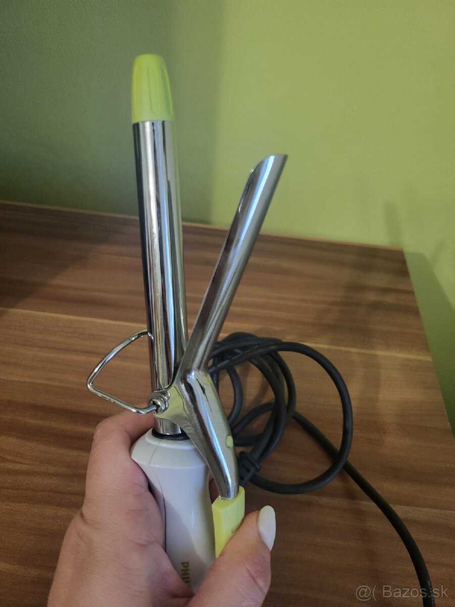 Kulma a žehlička na vlasy - 3