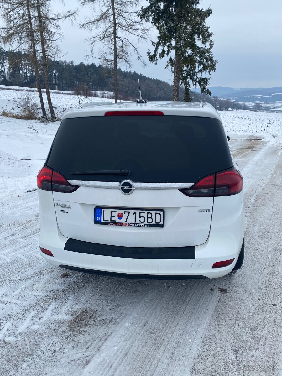 Opel Zafira - 3