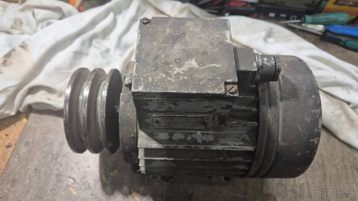 Elektromotor 550w 1380ot. - 3