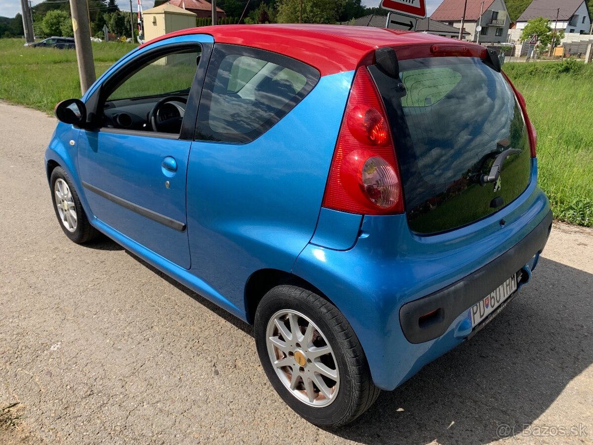 Peugeot 107 1.0 Benzín - 3