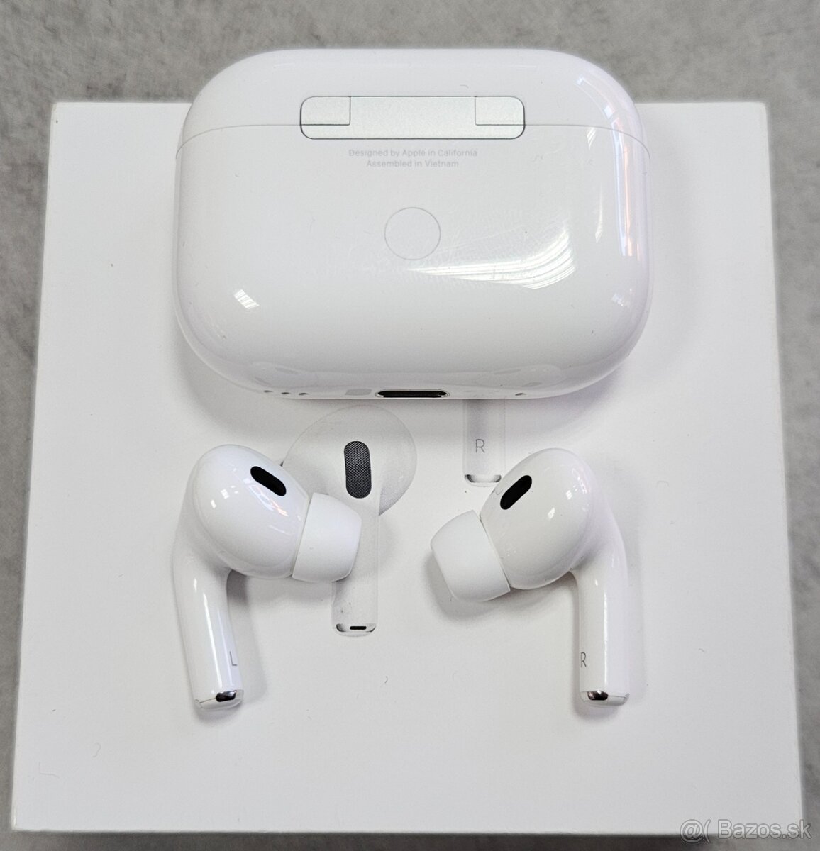 Apple AirPods Pro 2 - 3