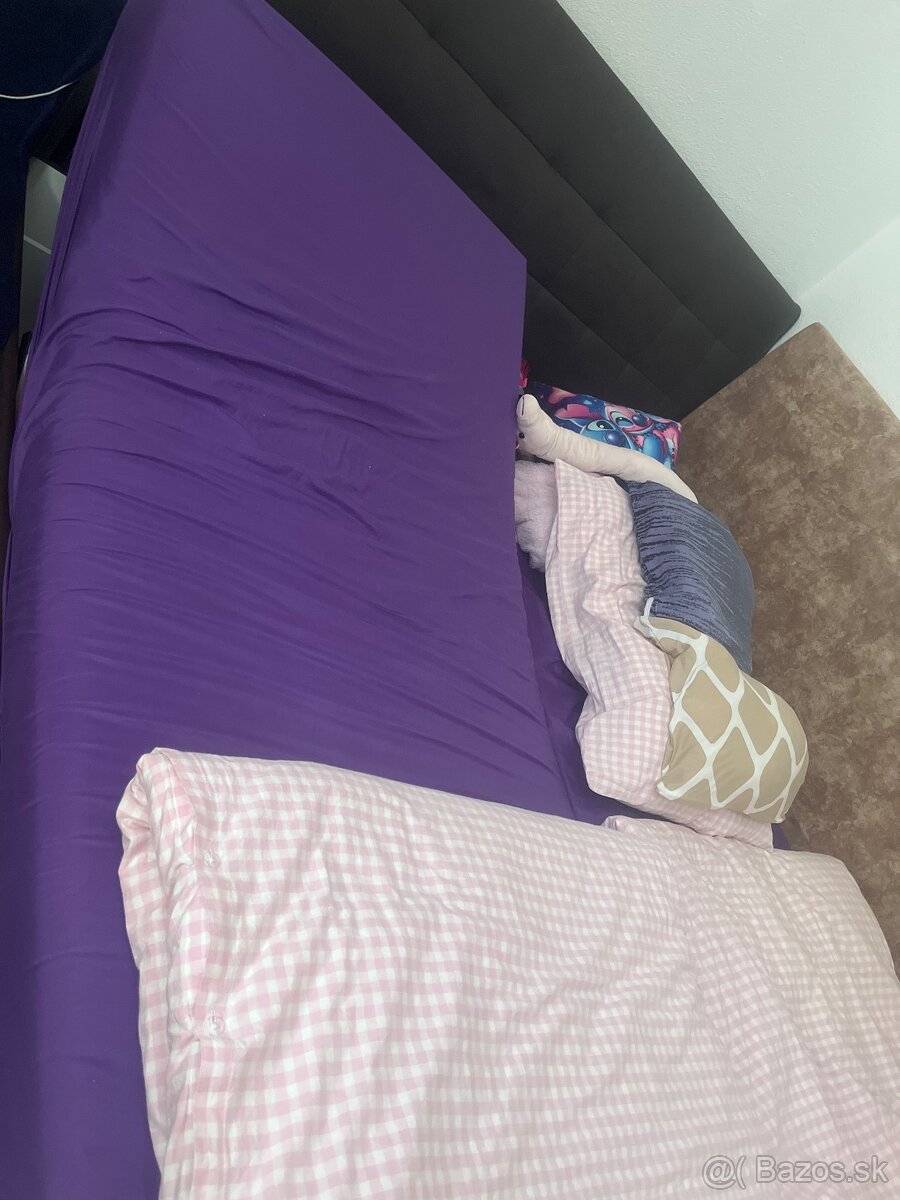 Posteľ - 3