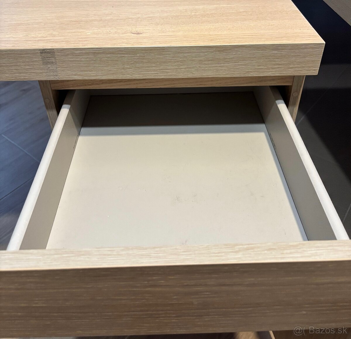 Predám písací stôl 140x65 MALM - 3