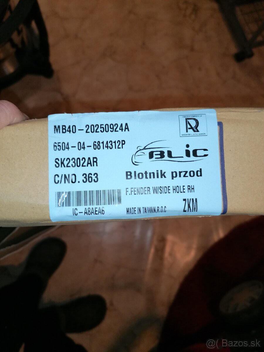 Blatník Suzuki Swift 04–10 (pravý, nový) - 3