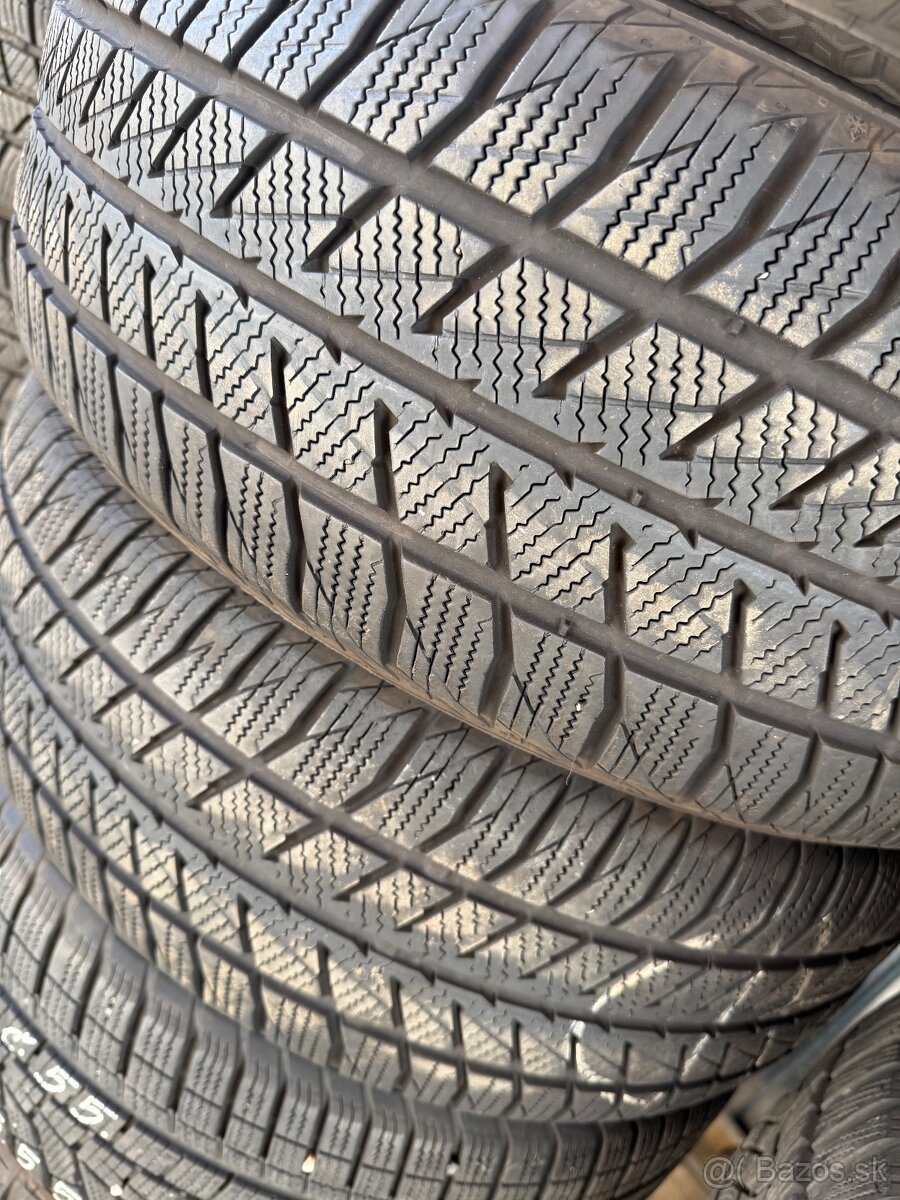 Zimne 215/55 r17 - 3