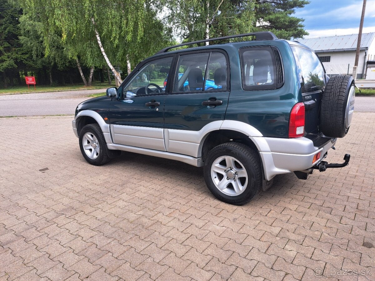 Suzuki Grand Vitara 2.0 TD ABS A/C 4x4 - 3