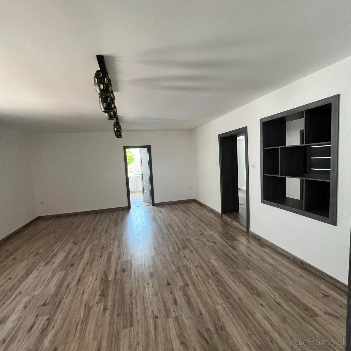 RD s dvoma bytovými jednotkami v Tešedíkove na prenájom - 3