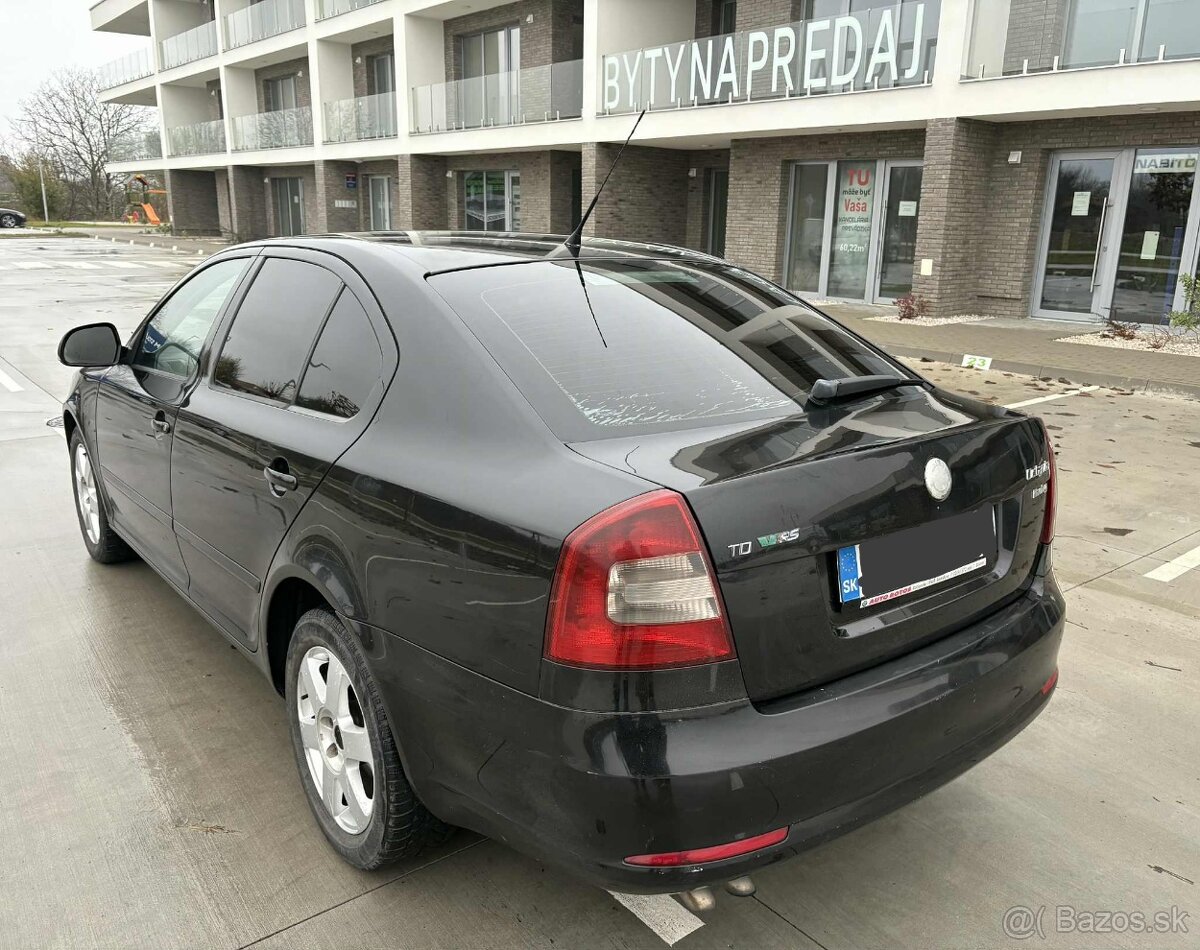 Predám Škoda Octavia 2 facelift Rok výroby 2009 1.9 tdi 77kw - 3