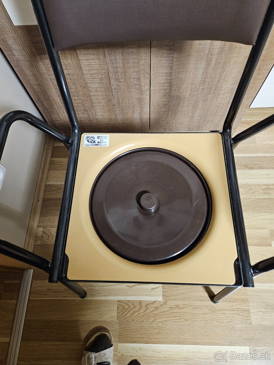 Toaletná stolička - 3