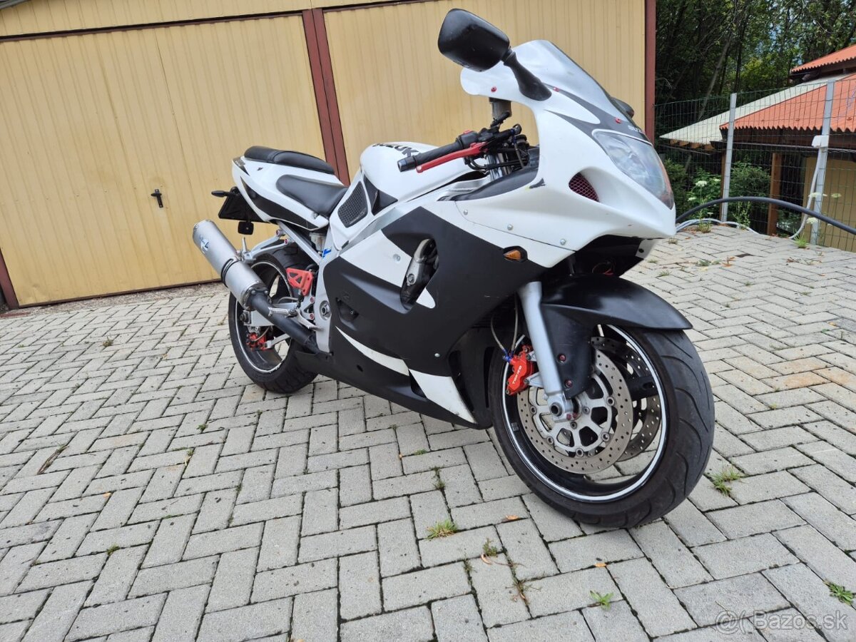 Na predaj SUZUKI GSX600R 82kW - 3