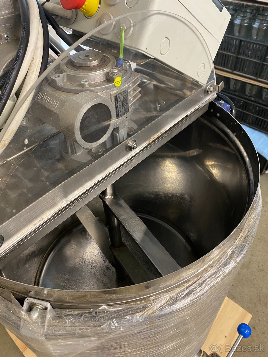 Predám pastovač - miešadlo na med - 3