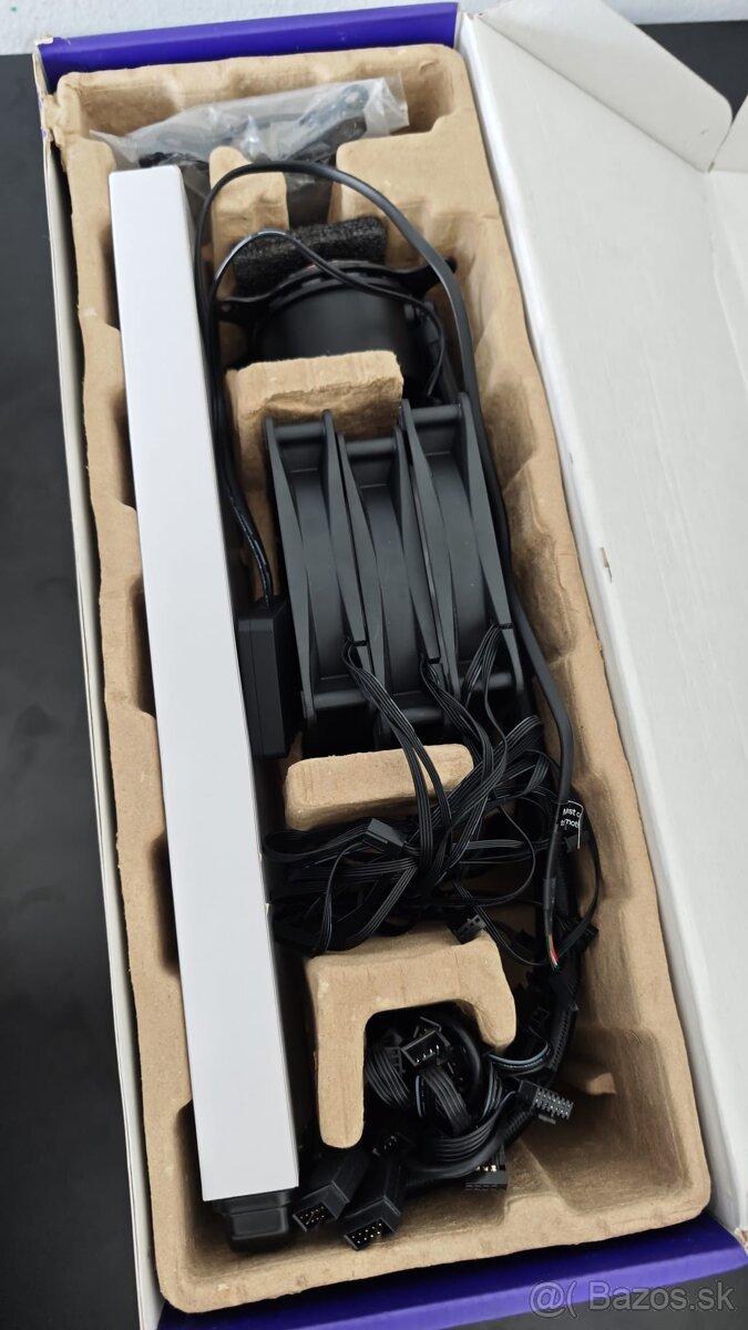 NZXT Kraken 360 RGB (3x120mm) - 3
