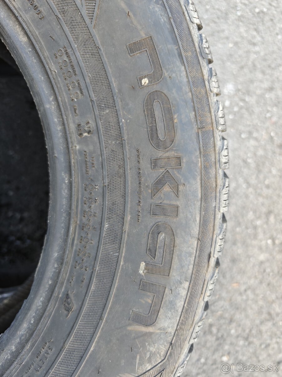 Nokian 265/65R17 zimné 2ks - 3