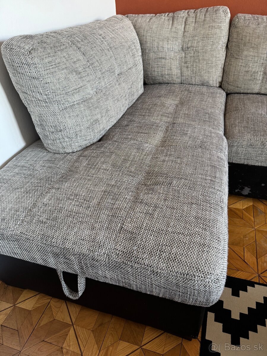 Darujem rohovú sedačku - 3