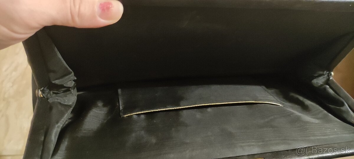 Vysivana kabelka - 3