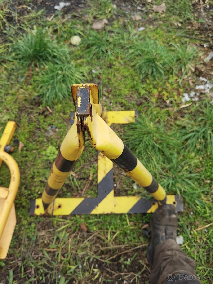 Parkovacia zábrana - 3