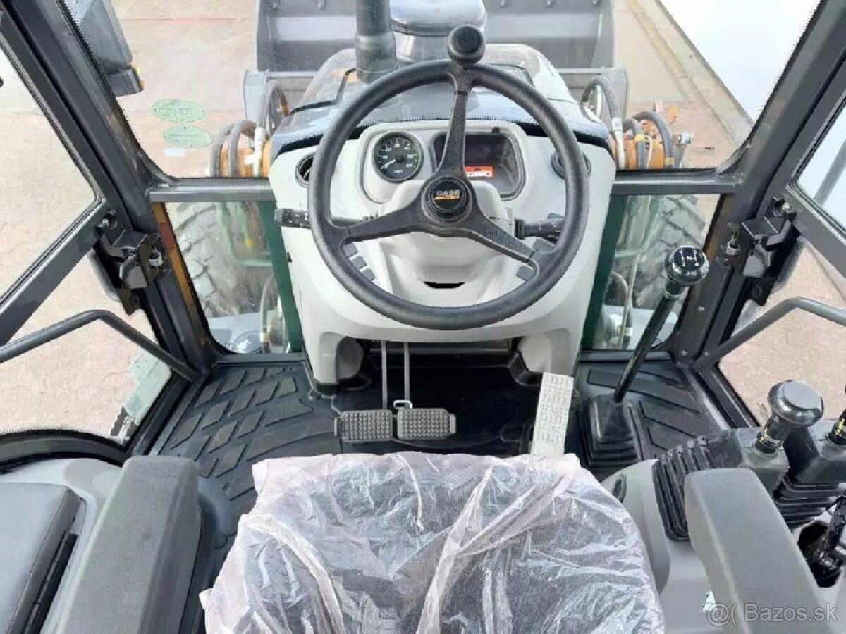 72 kW /silný 4-valcový 4x4•Case570SV•traktorbager - 3