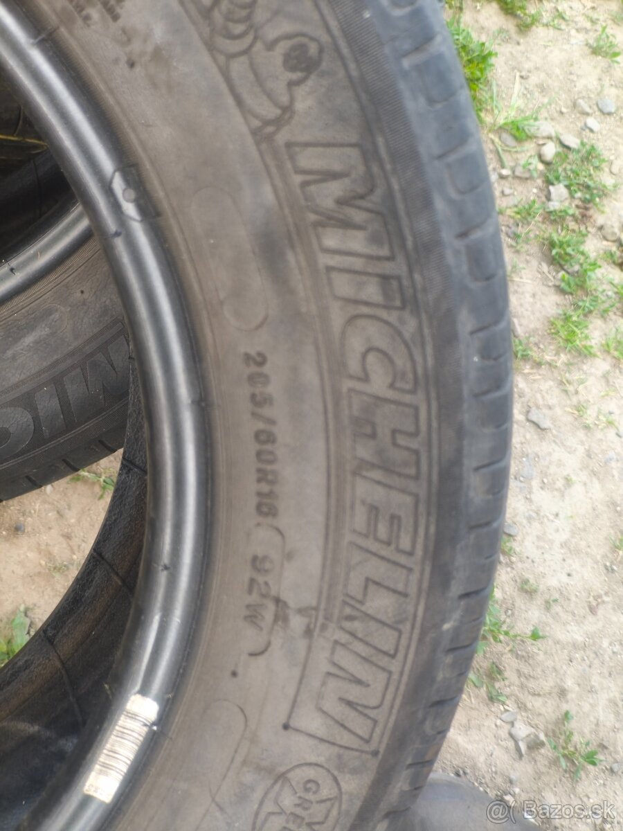 Letné pneumatiky 295/60 r16 - 3