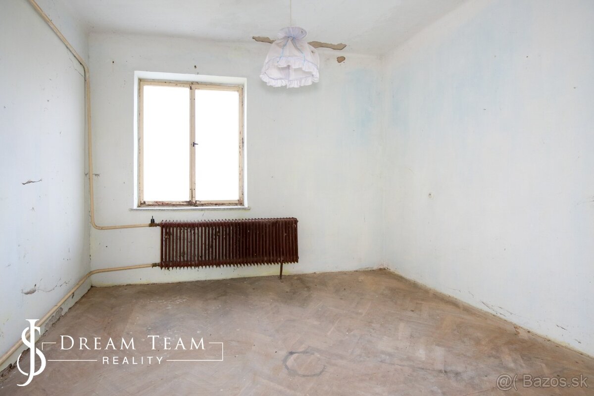 Rodinný dom so štyrmi bytovými jednotkami v obci Beluj - 3